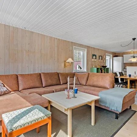 펜션 Cozy In With Sauna Nørre Nebel